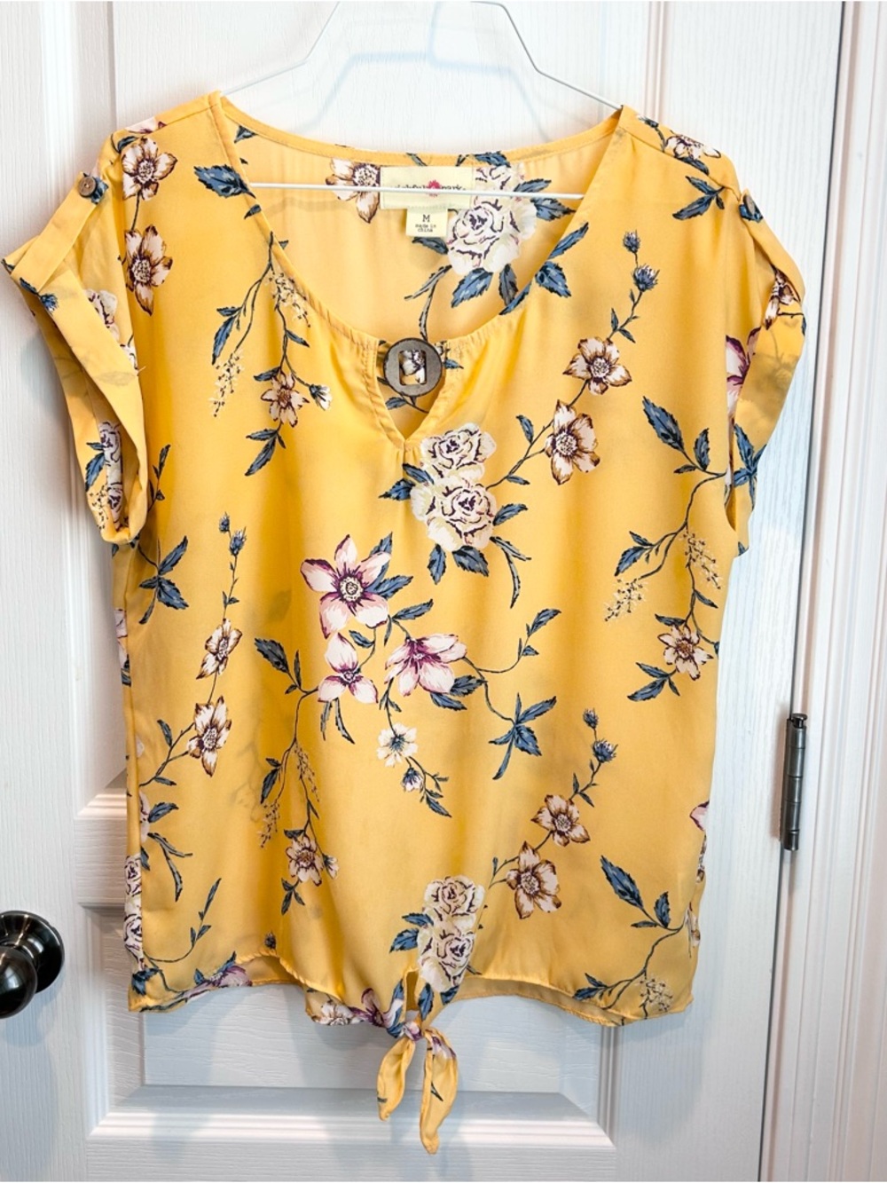 Wishful Park Women’s Yellow Floral Tie-Hem Cuffed Short Sleeve Blouse Size MD